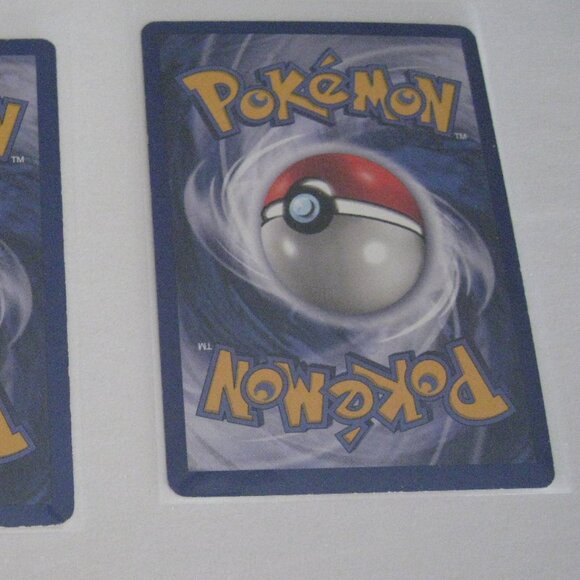 Nidoran 55/102 & Nidoran 57/64 Pokemon Cards Vintage - Picture 12 of 16